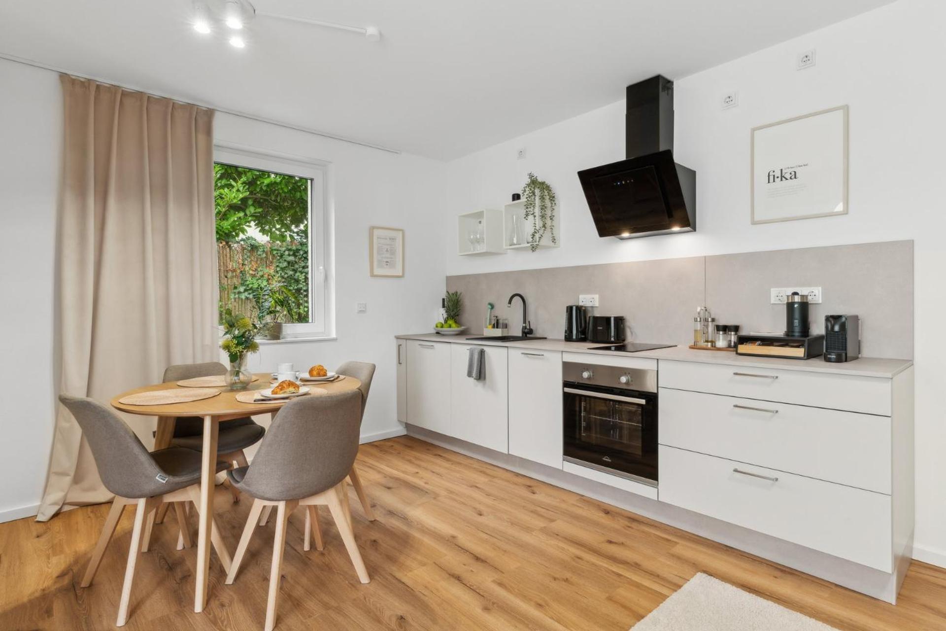 Deluxe Apartment In Bielefeld City Mit Parkplatz Und Balkon Екстер'єр фото
